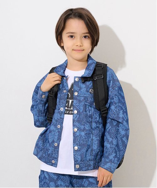 XLARGE KIDS（エクストララージキッズ）の「OGゴリラスクエアバックパック（バックパック/リュック・キッズ・ブラック/グレー・F）」の3枚目の写真