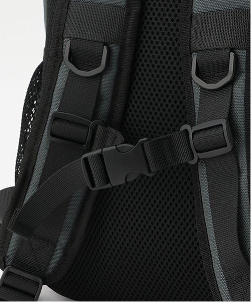 XLARGE KIDS（エクストララージキッズ）の「OGゴリラスクエアバックパック（バックパック/リュック・キッズ・ブラック/グレー・F）」の10枚目の写真