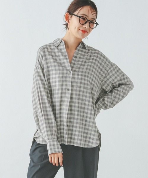 GLOBAL WORK（グローバルワーク）の「ラメチェックシャツ長袖/283797（シャツ/ブラウス・レディース・グリーン系その他4/ブラック系その他/ブルー系その他3/ホワイト系その他・MEDIUM/LARGE）」の22枚目の写真