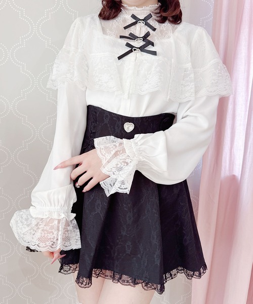 MA*RS（アメーバーマーズ）の「三つリボンレースケープブラウス（シャツ/ブラウス・レディース・ホワイト×ブラック/ブラック/ホワイト・FREE）」の3枚目の写真