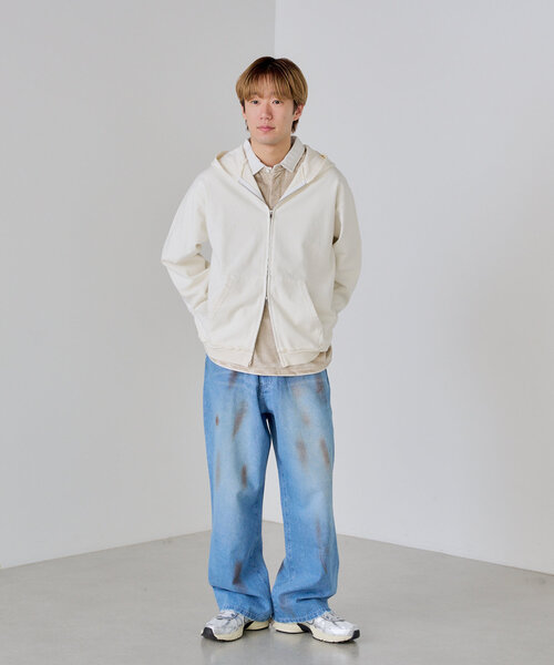 WHIMSIC(ウィムジック)の「【UNISEX】サンフェードカットソージップパーカー(パーカー・メンズ・ホワイト/ブラック・FREE)」の9枚目の写真
