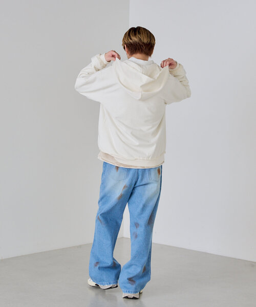 WHIMSIC(ウィムジック)の「【UNISEX】サンフェードカットソージップパーカー(パーカー・メンズ・ホワイト/ブラック・FREE)」の12枚目の写真