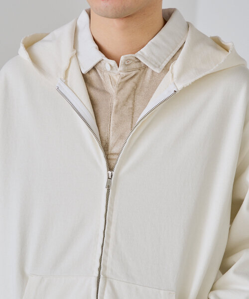 WHIMSIC(ウィムジック)の「【UNISEX】サンフェードカットソージップパーカー(パーカー・メンズ・ホワイト/ブラック・FREE)」の19枚目の写真