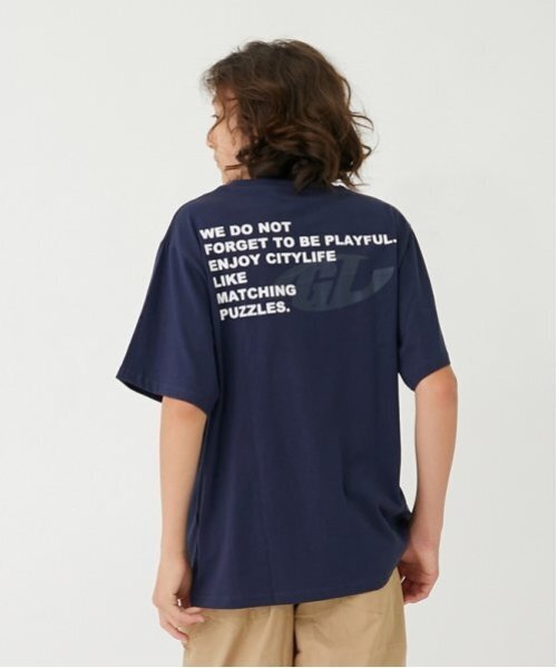 GLAZOS（グラソス）の「【大人向けサイズあり】【プチプラ】バックプリント半袖Tシャツ（Tシャツ/カットソー・キッズ・ブラック/ホワイト/ネイビー/ベージュ/ブルー/カーキ・S/L/M/LL）」の5枚目の写真