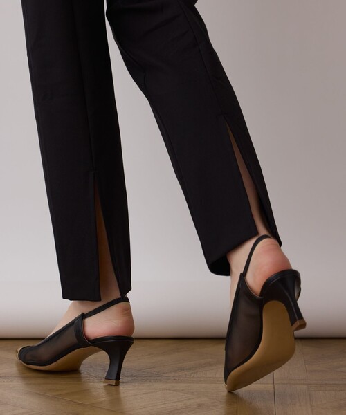 GRACE CONTINENTAL(グレースコンチネンタル)の「ストレッチテーパードパンツ(その他パンツ・レディース・ブラック/ベージュ・38/36)」の4枚目の写真