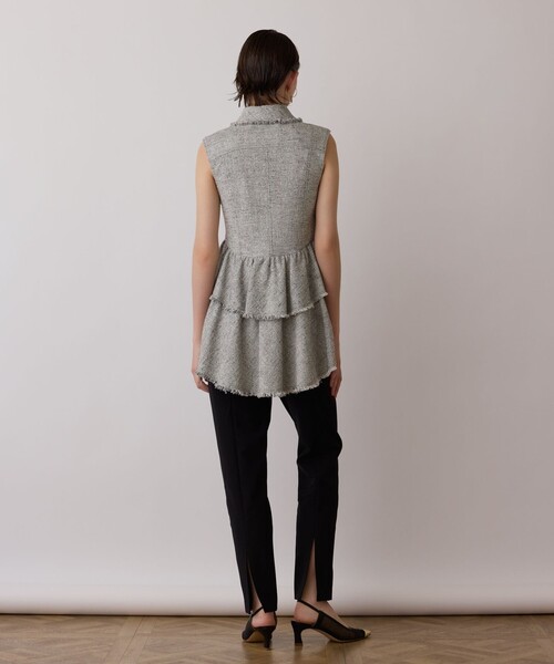 GRACE CONTINENTAL(グレースコンチネンタル)の「ストレッチテーパードパンツ(その他パンツ・レディース・ブラック/ベージュ・38/36)」の9枚目の写真