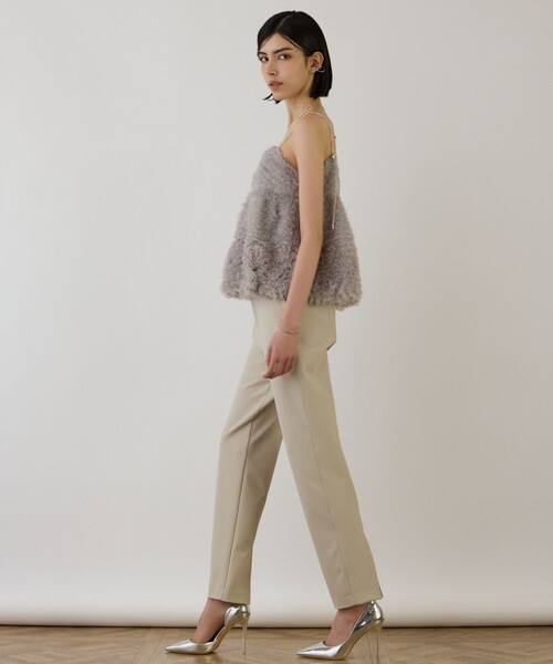 GRACE CONTINENTAL(グレースコンチネンタル)の「ストレッチテーパードパンツ(その他パンツ・レディース・ブラック/ベージュ・38/36)」の16枚目の写真