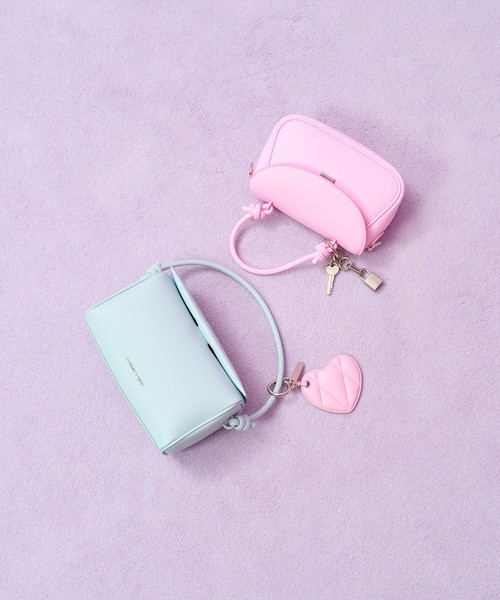 CHARLES & KEITH◆Sammie ノットハンドルフロントフラップバッグ CHARLES & KEITH Sammie サミー ノットハンドルフロントフラップ