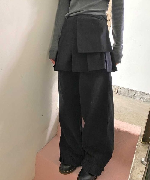 Vipoa（ヴィポア）の「Skirt layered frill wide pants（スラックス・レディース・チャコールグレー/ブラック・FREE）」の9枚目の写真