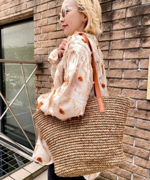 BEAMS BOY（ビームスボーイ）の「ペーパー バッグ（かごバッグ・レディース・ブラウン・ONE SIZE）」の7枚目の写真