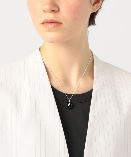 TOMORROWLAND (トゥモローランド)の「MOUNIR blackonyx necklace(ネックレス・レディース・シルバー系その他・FREE)」の2枚目の写真