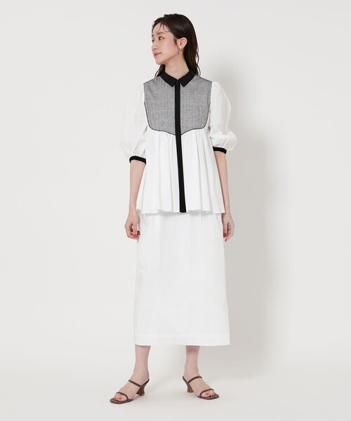 ユナイテッドアローズ白黒エンブロイダリーコンビショートスリーブブラウス UNITED ARROWS（ユナイテッドアローズ）の「エンブロイダリー