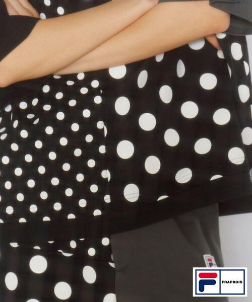 FRAPBOIS（フラボア）の「FILA×FRAPBOISカットソーセットアップ（Tシャツ/カットソー・レディース・ブラック系その他/トリコロール・1/2）」の6枚目の写真