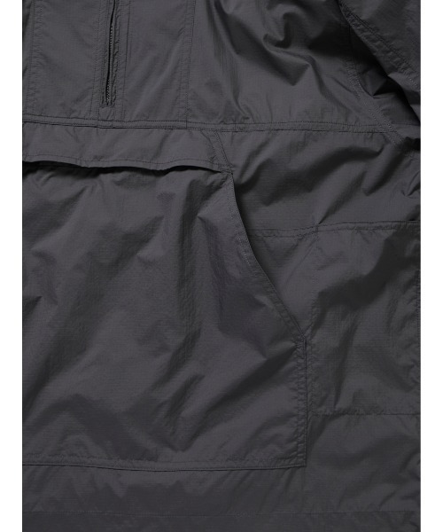 DAIWA PIER39(ダイワピア39)の「DAIWA PIER39 TECH TRAVEL ANORAK BJ-61025(その他アウター・メンズ・チャコールグレー/ブラック/カーキ・X-LARGE/LARGE/MEDIUM/SMALL)」の6枚目の写真