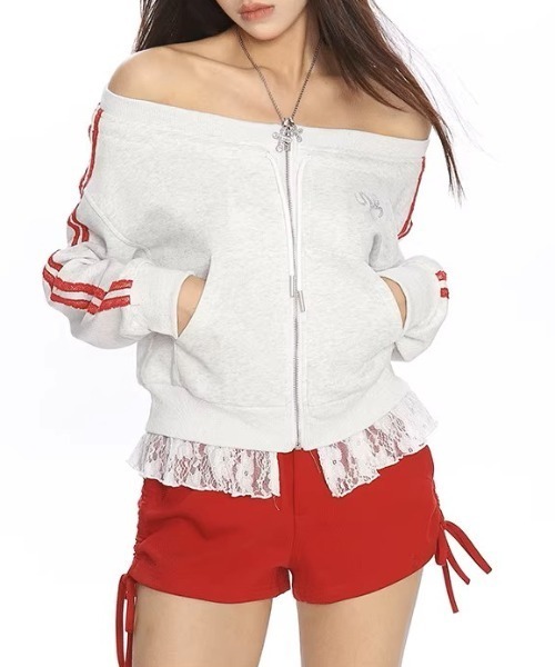 .KOM(ドットコム)の「A'GEM/9 × .kom 『.KOM/ドットケーオーエム』 オフショルダーラインZIPUPトップス(Tシャツ/カットソー・レディース・ホワイト/ブラック・M)」の14枚目の写真