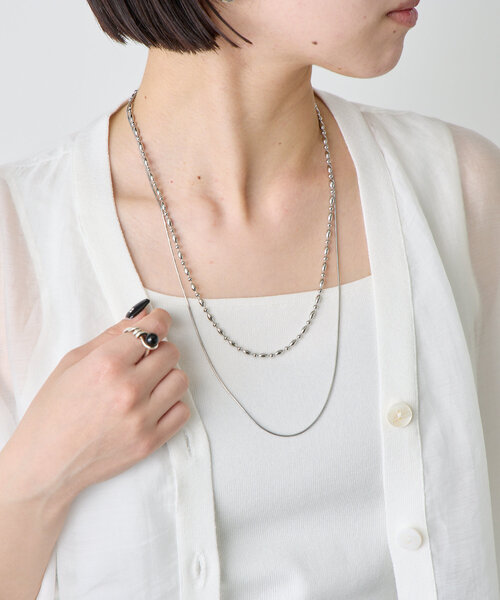 Jena espace merveilleux(ジェナ エスパスメルヴェイユ)の「ボールチェーン2連ネックレス(リング・レディース・シルバー/ゴールド・FREE)」の3枚目の写真