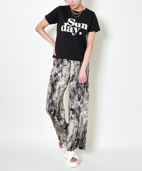 GORGE(ゴージ)の「《美脚×ゆるシルエット》レディース 柄デシン ワイドパンツ 体型カバー 春夏秋(その他パンツ・レディース・ベージュ/ブラック/チャコール・F)」の12枚目の写真