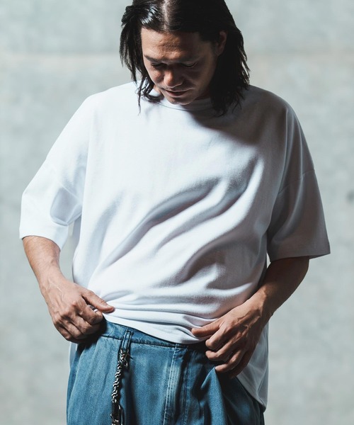 GLIMCLAP（グリムクラップ）の「mt9699- Cordlane fraise fabric boxy silhouette T-shirt Tシャツ（Tシャツ/カットソー・メンズ・ブラック/ブルー/ホワイト/レッド・S/M/L）」の2枚目の写真