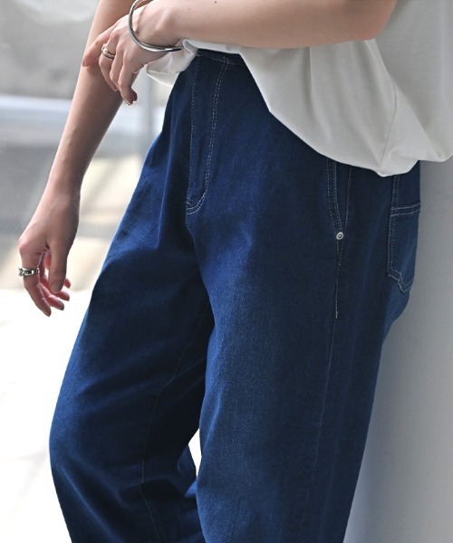 HUG.U(ハグユー)の「接触冷感 / 吸水速乾 / UVカット ストレッチストレートデニム(デニムパンツ・レディース・ワンウォッシュ/ライトインディゴブルー/ネイビー/ホワイト・S/LL/L/M)」の10枚目の写真