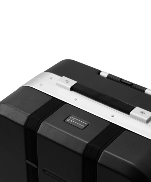 ESTNATION(エストネーション)の「Db / RamverkPro Carry-on 36L(スーツケース/キャリーバッグ・メンズ・ブラック/シルバー・FREE)」の7枚目の写真