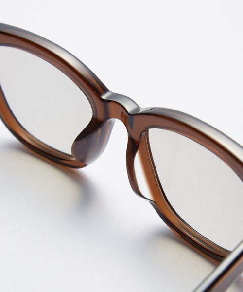 ADAM ET ROPE'（アダムエロペ）の「ウェリントン サングラス / ユニセックス（サングラス・メンズ・ブラック/ブラウン・FREE）」の7枚目の写真