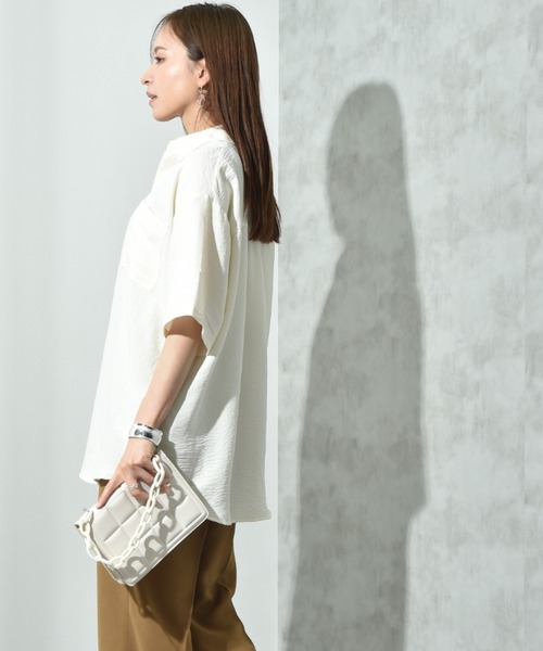 INTERPLANET（インタープラネット）の「パウダーデシン５分袖シャツ（シャツ/ブラウス・レディース・アイボリー/ブラック・FREE）」の9枚目の写真