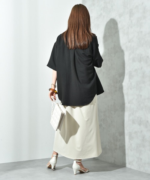 INTERPLANET（インタープラネット）の「パウダーデシン５分袖シャツ（シャツ/ブラウス・レディース・アイボリー/ブラック・FREE）」の15枚目の写真