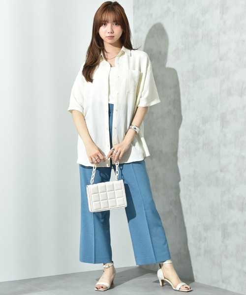 INTERPLANET（インタープラネット）の「パウダーデシン５分袖シャツ（シャツ/ブラウス・レディース・アイボリー/ブラック・FREE）」の21枚目の写真