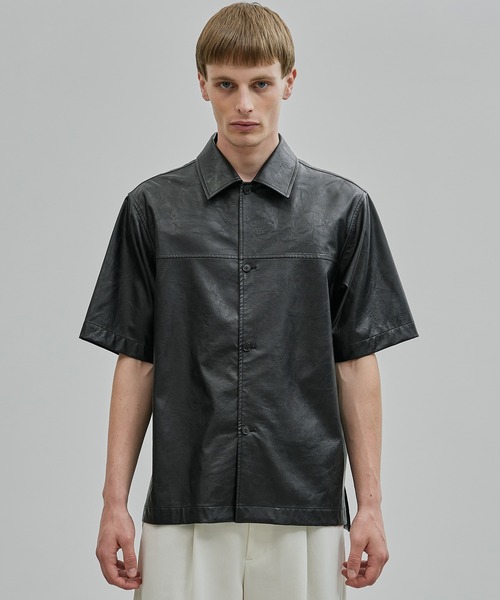 UNITED TOKYO(ユナイテッドトウキョウ)の「【残りわずか】ライトレザーシャツ S/S(シャツ/ブラウス・メンズ・ブラック・1/2)」の5枚目の写真