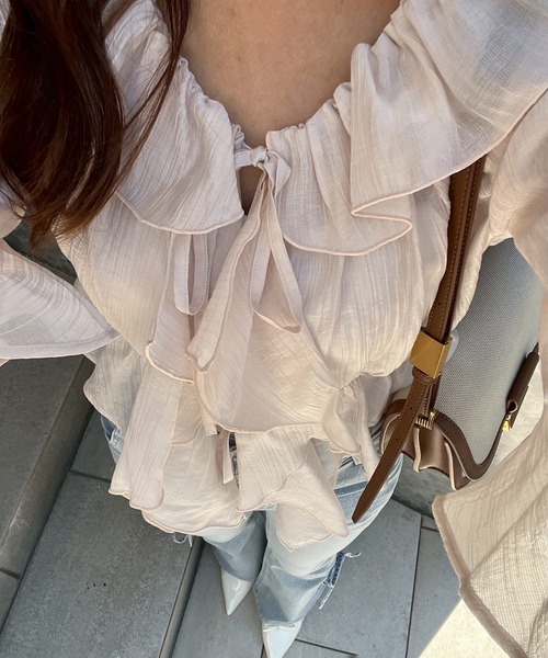 continuer de NICE CLAUP（コンティニューデナイスクラップ）の「【＠_chipi2x セレクト】楊柳シアーラッフル5分袖ブラウス（シャツ/ブラウス・レディース・ミント/ピンク/アイボリー/ブラック/オフホワイト/ブルー・FREE）」の6枚目の写真