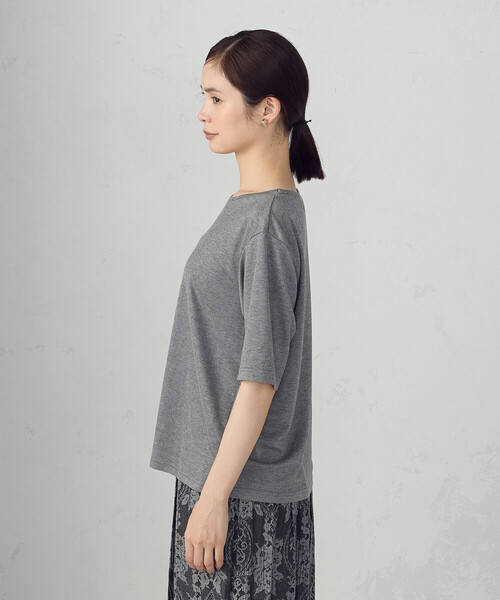 COMME CA ISM(コムサイズム)の「ラメフライス ボートネックカットソー(Tシャツ/カットソー・レディース・グレー/サックスブルー・FREE)」の14枚目の写真