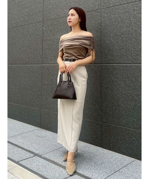 LAGUNAMOON（ラグナムーン）の「ライトベロアオフショルトップス（Tシャツ/カットソー・レディース・ブラウン/アイボリー/モカ・FREE）」の14枚目の写真