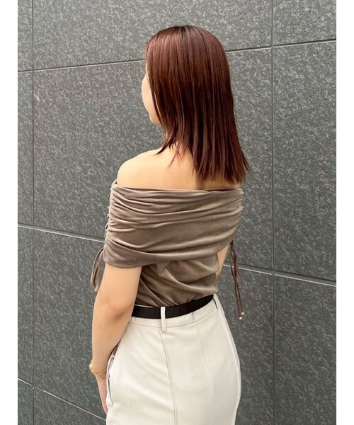 LAGUNAMOON（ラグナムーン）の「ライトベロアオフショルトップス（Tシャツ/カットソー・レディース・ブラウン/アイボリー/モカ・FREE）」の15枚目の写真