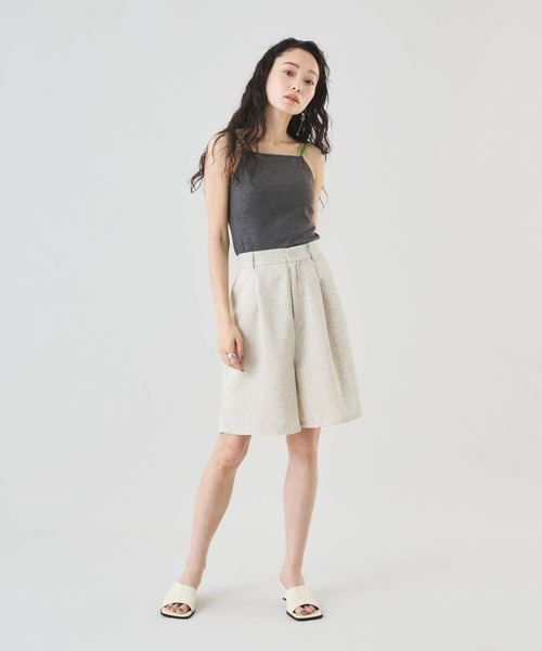 Muscat(マスカット)の「カットリブ カップ付き配色キャミソール(Tシャツ/カットソー・レディース・ブラック/オフホワイト/ベージュ/ライトグレー・F)」の16枚目の写真