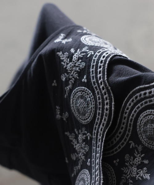 soulberry(ソウルベリー)の「たっぷり刺繍のワンピース(ワンピース・レディース・ブラック・M/L/LL/3L/4L)」の15枚目の写真