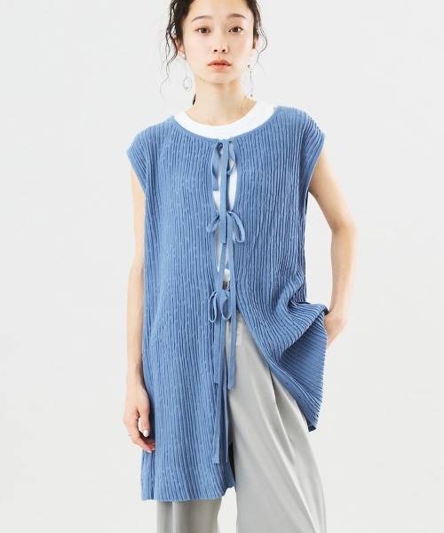 Muscat(マスカット)の「【セットアップ可】前後2WAY シアーリボンニットトップス(ニット/セーター・レディース・サンドベージュ/ブラック/ブルー・F)」の1枚目の写真