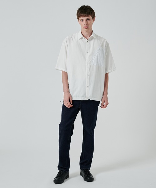WHITE MOUNTAINEERING(ホワイトマウンテニアリング)の「【White Mountaineering】別注 DRAW CORD S/S POCKET SHIRTS(シャツ/ブラウス・メンズ・ブラック/ホワイト/ダークグレー/ネイビー・3/2/1)」の19枚目の写真