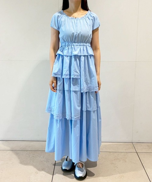 美品✨ワンダフルワールド ティアードワンピース 着丈130cm リボンフリル 青 美品✨ワンダフルワールド ティアードワンピース 着丈130cm