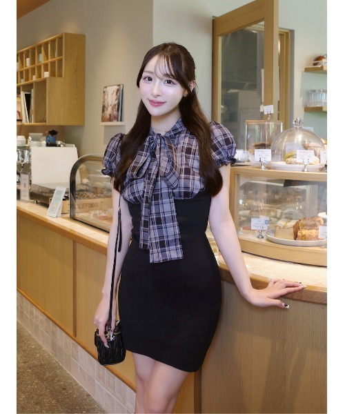 レイヤードライクボウタイニットミニワンピース（ワンピース）｜Darich