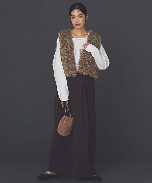 Gready Brilliant（グレディブリリアン）の「ＣＬＥＦロゴスクエアネックカットソー（Tシャツ/カットソー・レディース・オフホワイト/グレー・FREE）」の14枚目の写真