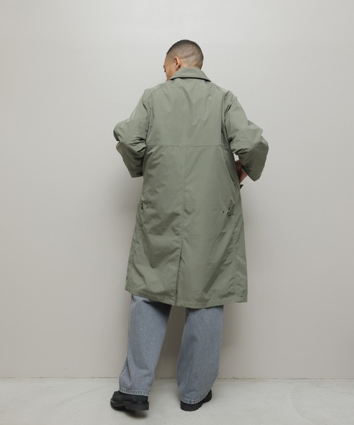 TAION（タイオン）の「BAL / TAION BALMACAAN COAT WITH DETACHABLE DOWN VEST（チェスターコート・メンズ・チャコール/カーキ・3/2/1）」の4枚目の写真