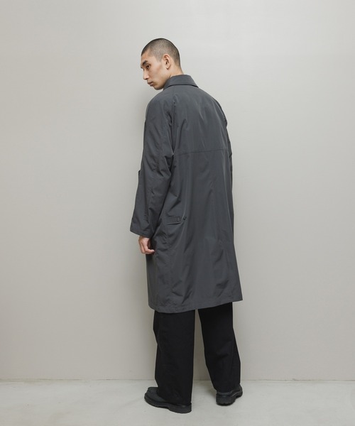 TAION（タイオン）の「BAL / TAION BALMACAAN COAT WITH DETACHABLE DOWN VEST（チェスターコート・メンズ・チャコール/カーキ・3/2/1）」の18枚目の写真