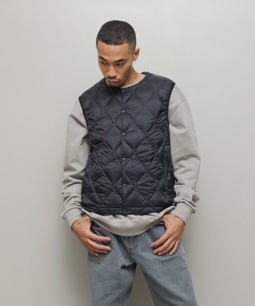 TAION（タイオン）の「BAL / TAION BALMACAAN COAT WITH DETACHABLE DOWN VEST（チェスターコート・メンズ・チャコール/カーキ・3/2/1）」の19枚目の写真