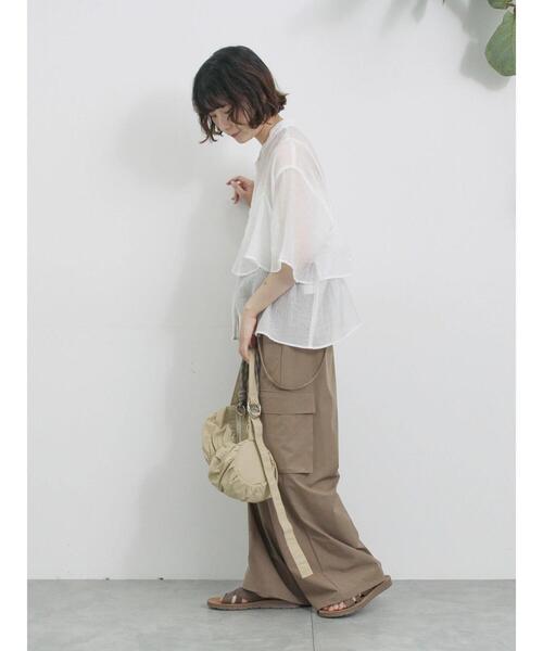 Samansa Mos2 blue(サマンサモスモスブルー)の「ビスチェドッキングブラウス(シャツ/ブラウス・レディース・オフホワイト/ラベンダー/ブラック・F)」の13枚目の写真