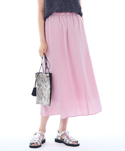 INDIVI（インディヴィ）の「タンブラーフレアスカート（スカート・レディース・スミクロ/ネイビー/ブラウン系/ベビーピンク・13/36/38/40/15 /05）」の4枚目の写真