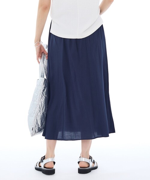 INDIVI（インディヴィ）の「タンブラーフレアスカート（スカート・レディース・スミクロ/ネイビー/ブラウン系/ベビーピンク・13/36/38/40/15 /05）」の15枚目の写真
