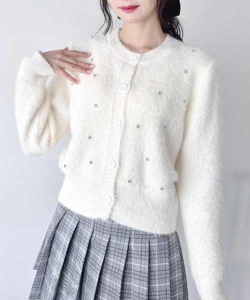 Loueme（ルエム）の「ビジューシャギーニットカーディガン（カーディガン/ボレロ・レディース・グレー/オフホワイト/ブラック・FREE）」の10枚目の写真