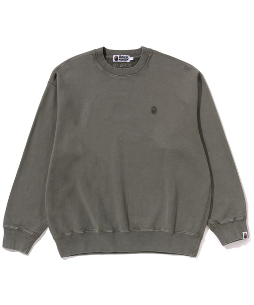 A BATHING APE(アベイシングエイプ)の「GARMENT DYE ONE POINT RELAXED FIT CREWNECK SWEATSHIRT(スウェット・メンズ・パープル/チャコール/レッド/オリーブ・MEDIUM/LARGE/X-LARGE/SMALL/XX-LARGE)」の3枚目の写真