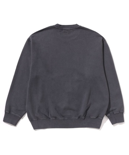 A BATHING APE(アベイシングエイプ)の「GARMENT DYE ONE POINT RELAXED FIT CREWNECK SWEATSHIRT(スウェット・メンズ・パープル/チャコール/レッド/オリーブ・MEDIUM/LARGE/X-LARGE/SMALL/XX-LARGE)」の5枚目の写真