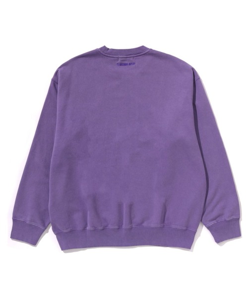 A BATHING APE(アベイシングエイプ)の「GARMENT DYE ONE POINT RELAXED FIT CREWNECK SWEATSHIRT(スウェット・メンズ・パープル/チャコール/レッド/オリーブ・MEDIUM/LARGE/X-LARGE/SMALL/XX-LARGE)」の7枚目の写真